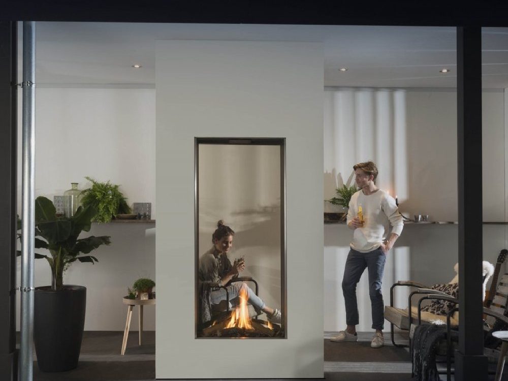 element4-sky-large-tunnel-outdoor-thumbnail